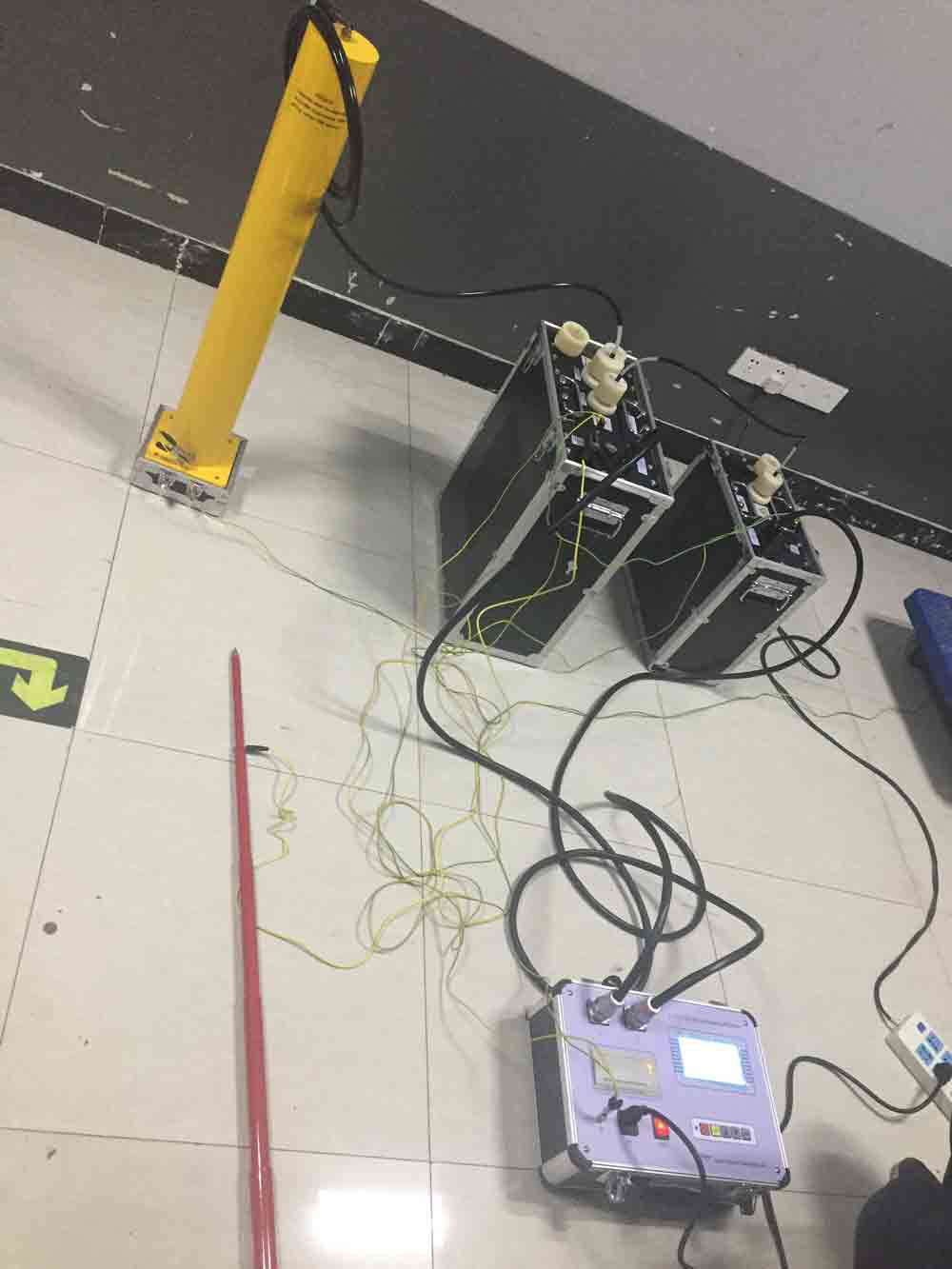 Kvtester-Very Low Frequency Hipot test set Kvtester-Very Low Frequency Hipot test set