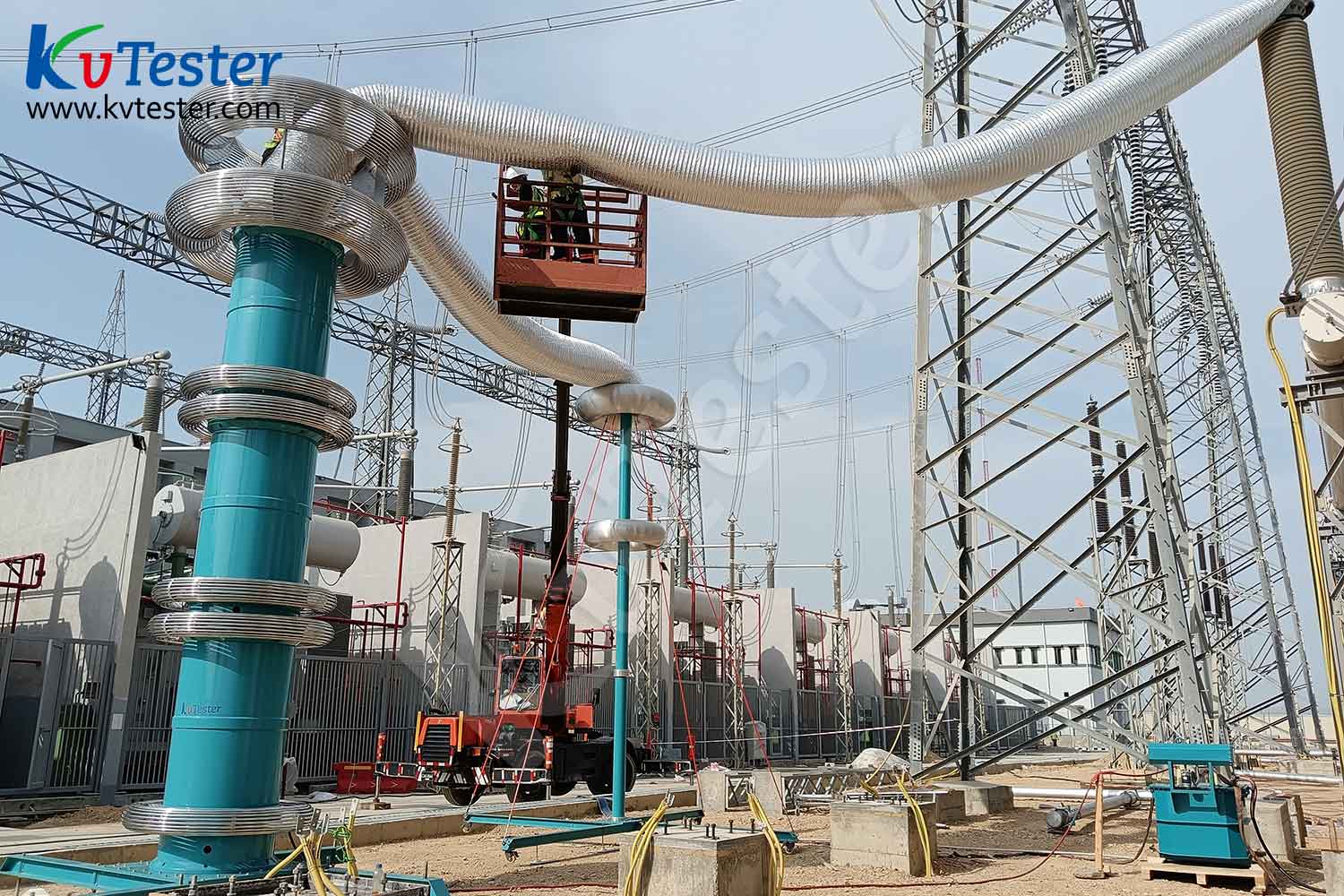 ZCVF-6000kVA-1000kV Variable Frequency Resonant Test System 8.jpg