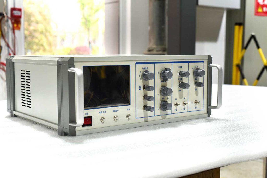2-24051G53123330.jpg