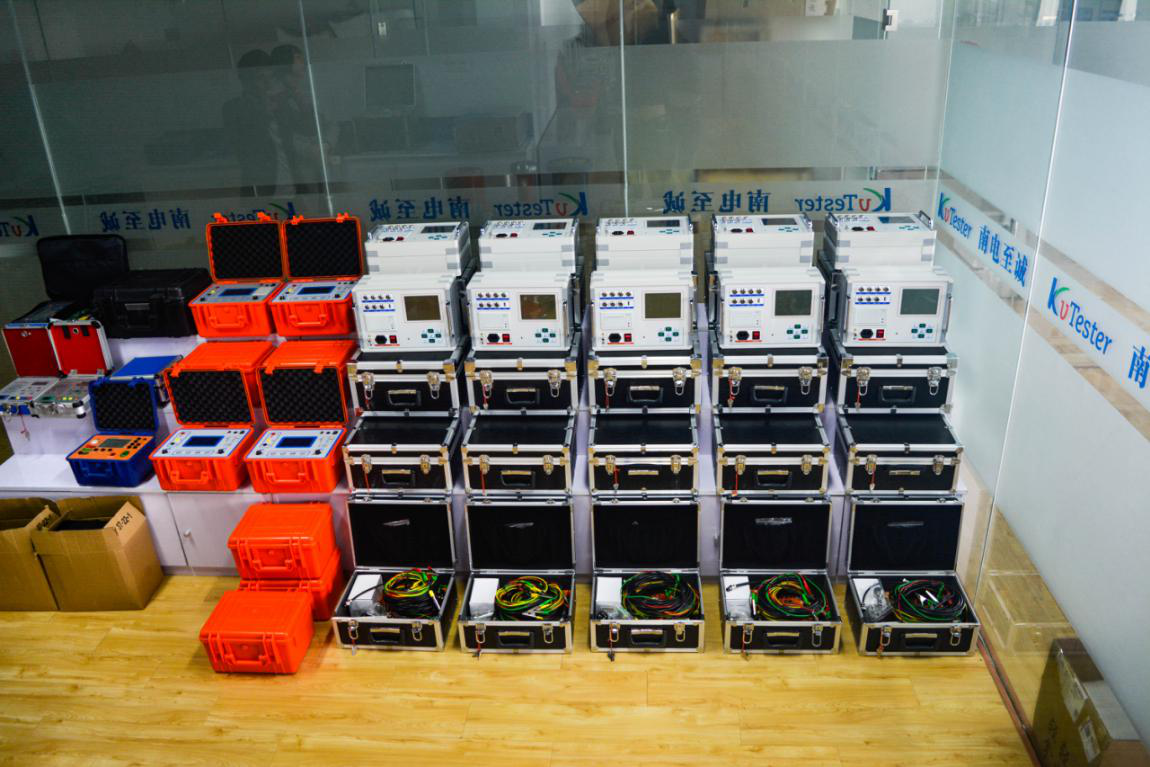 30 Sets of Circuit Breaker Analyzer!Why this guy choose us?(图3) 30 Sets of Circuit Breaker Analyzer!Why this guy choose us?(图3)