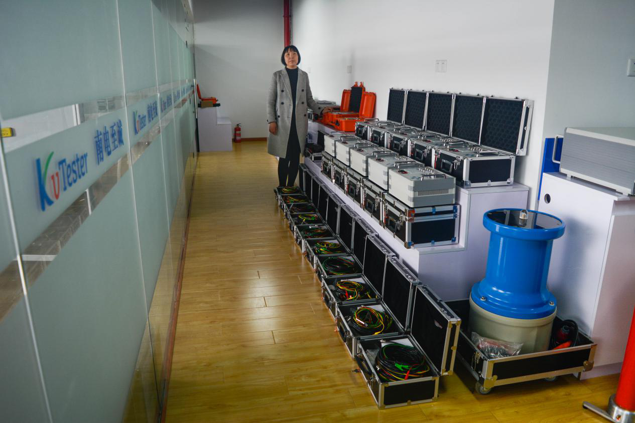 30 Sets of Circuit Breaker Analyzer!Why this guy choose us?(图4) 30 Sets of Circuit Breaker Analyzer!Why this guy choose us?(图4)